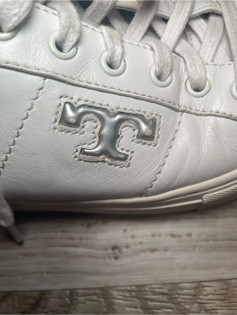 Tory Burch Amalia Shoes Women's Sz 9‎ White Leather Low Top Logo Sneakers 6098